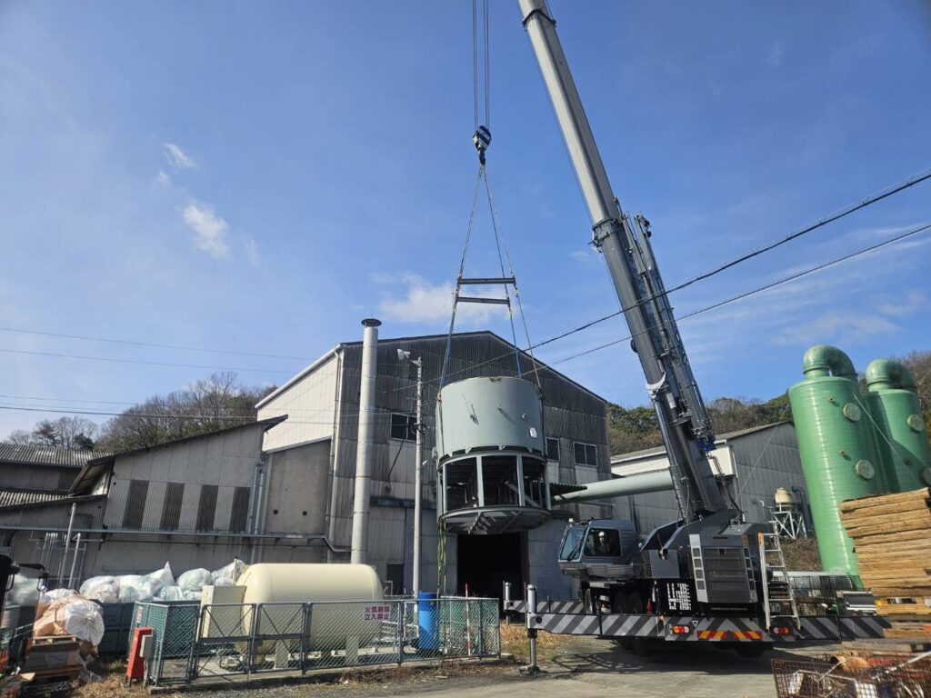 岡山県総社市 工場からの機械の搬出・設置