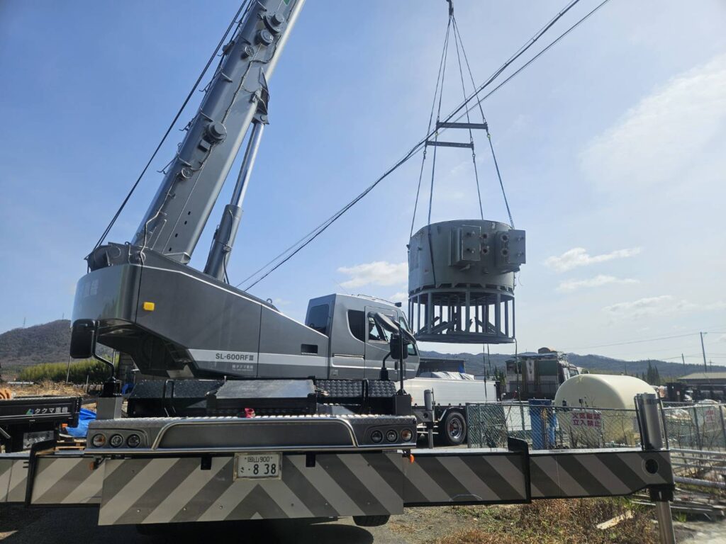 岡山県総社市 工場からの機械の搬出・設置